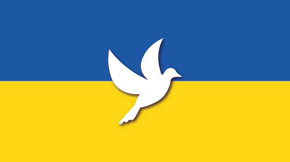 Ukraineflagge mit Friedenstaube