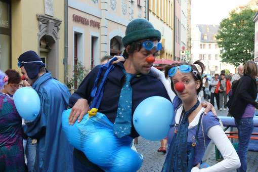 Blaues Fest in der Windischenstraße